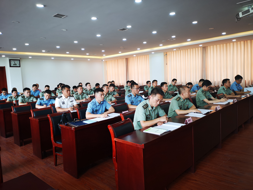 我校举行军队转业干部培训班开班仪式 我校举行军队转业干部培训班开班仪式