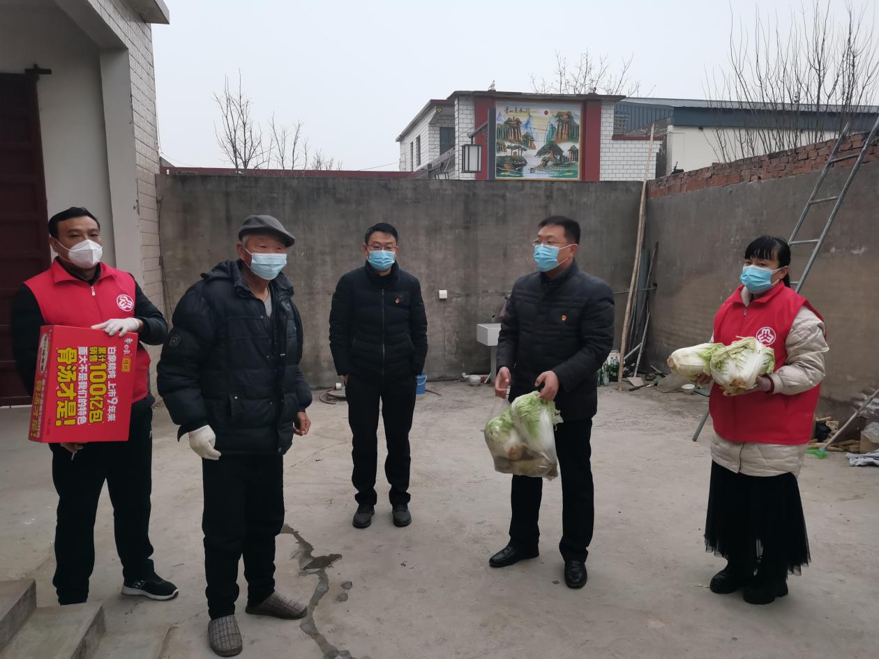 【抗疫工作】J9九游会开展为留守家庭“送健康、送欢乐、送关爱”志愿服务活动 【抗疫工作】J9九游会开展为留守家庭“送健康、送欢乐、送关爱”志愿服务活动